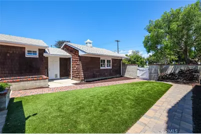 247 23rd Street, Costa Mesa, CA 92627 - Photo 5