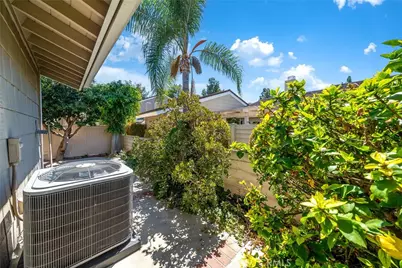 12 Primrose, Irvine, CA 92604 - Photo 51