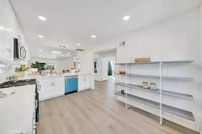 12 Primrose, Irvine, CA 92604 - Photo 11