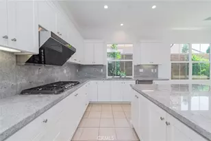 60 Quentin, Irvine, CA 92620 - Photo 3