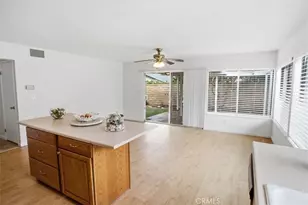 25348 Via Palacio, Valencia, CA 91355 - Photo 7