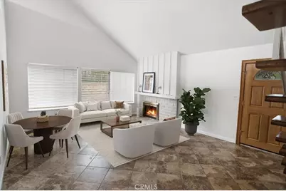 25348 Via Palacio, Valencia, CA 91355 - Photo 3
