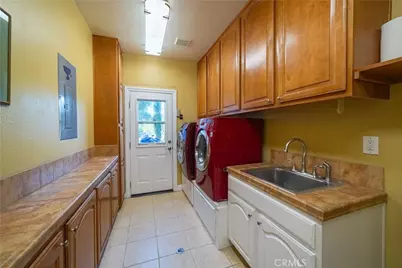 3807 Wendi Court, Fallbrook, CA 92028 - Photo 47