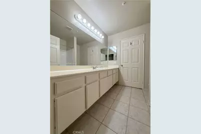 5021 Waverider, Huntington Beach, CA 92649 - Photo 9