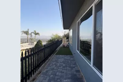 495 Edgerton, San Bernardino, CA 92405 - Photo 15