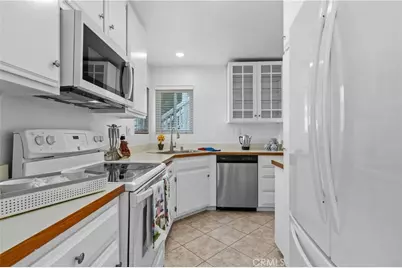 6951 Knollcrest Lane #56, Garden Grove, CA 92845 - Photo 7
