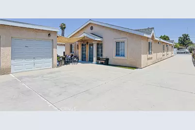 9307 Bandera, Los Angeles, CA 90002 - Photo 33