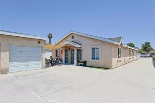 9307 Bandera, Los Angeles, CA 90002 - Photo 33