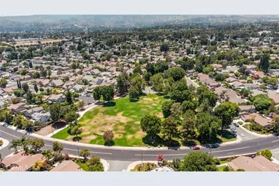 25814 Via Candice, Valencia, CA 91355 - Photo 37