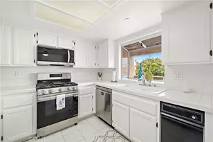 606 Lake St, Huntington Beach, CA 92648 - Photo 13