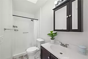 606 Lake St, Huntington Beach, CA 92648 - Photo 21