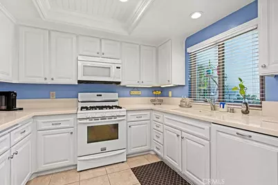 8933 Yolo #1307-B, Huntington Beach, CA 92646 - Photo 15