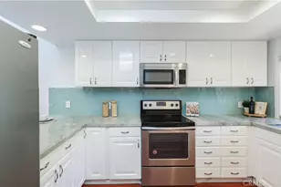 5282 Thorn Tree, Irvine, CA 92612 - Photo 9