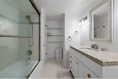 11044 Ophir #403, Los Angeles, CA 90024 - Photo 25