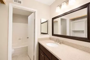 8877 Tulare Dr, Huntington Beach, CA 92646 - Photo 13