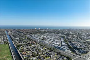 20701 Beach Blvd, Huntington Beach, CA 92648 - Photo 31
