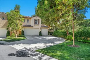 95 Canopy, Irvine, CA 92603 - Photo 35