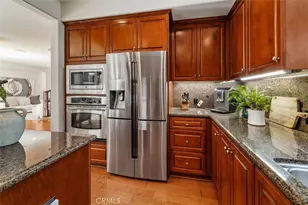 95 Canopy, Irvine, CA 92603 - Photo 9
