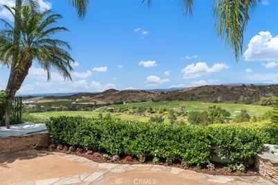 21 Mirador, Irvine, CA 92612 - Photo 3