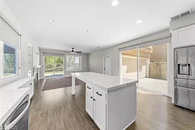 3306 Rochelle, Corona, CA 92882 - Photo 17