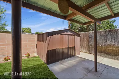 4305 Axminster, Bakersfield, CA 93307 - Photo 31