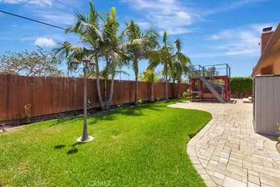 17242 Medallion, Tustin, CA 92780 - Photo 15