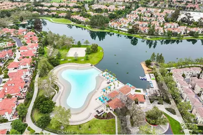 24 Calle Fortuna, Rancho Santa Margarita, CA 92688 - Photo 5