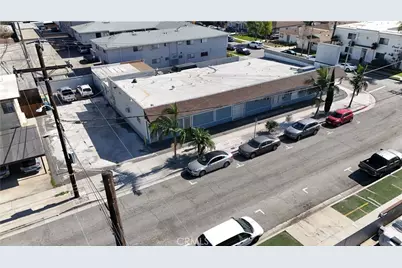 11822 Felton, Hawthorne, CA 90250 - Photo 3