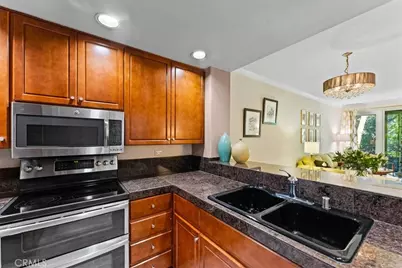 2253 Martin #207, Irvine, CA 92612 - Photo 9