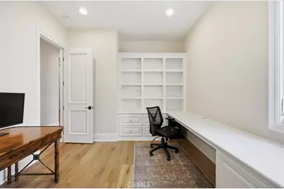 17351 Sagatuck Lane, Huntington Beach, CA 92649 - Photo 19