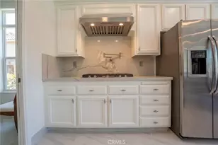 518 S Laureltree, Anaheim Hills, CA 92808 - Photo 21