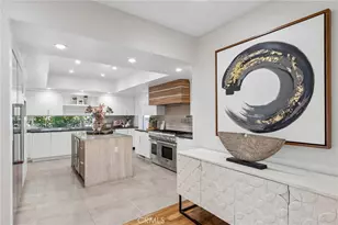 230 S Lucerne Blvd, Los Angeles, CA 90004 - Photo 7