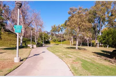 38 Hillgrass, Irvine, CA 92603 - Photo 25