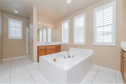 25111 Cliffrose, Corona, CA 92883 - Photo 19