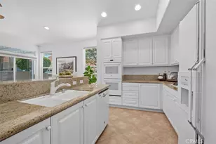 21191 Mazatlan, Mission Viejo, CA 92692 - Photo 15