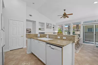 21191 Mazatlan, Mission Viejo, CA 92692 - Photo 19