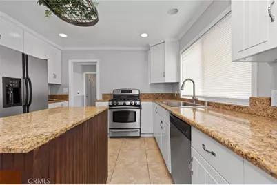831 E Hoover, Orange, CA 92867 - Photo 3