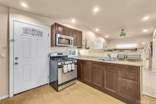 210 Dresden Ave, Santa Ana, CA 92703 - Photo 11