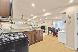 210 Dresden Ave, Santa Ana, CA 92703 - Photo 13