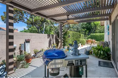 14501 Larch Avenue, Irvine, CA 92606 - Photo 45