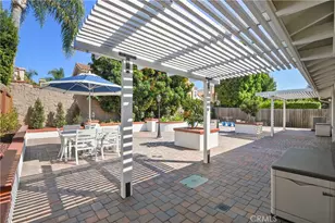 13092 Ranchwood Rd, Tustin, CA 92782 - Photo 17
