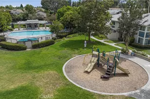 2515 S Laurelwood, Santa Ana, CA 92704 - Photo 21
