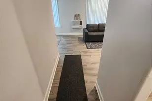8515 Villa La Jolla Dr, La Jolla, CA 92037 - Photo 11