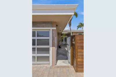 17140 Edgewater Lane, Huntington Beach, CA 92649 - Photo 3