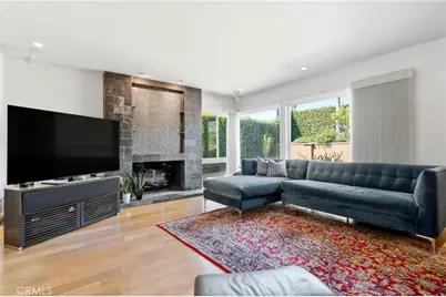 17140 Edgewater Lane, Huntington Beach, CA 92649 - Photo 13