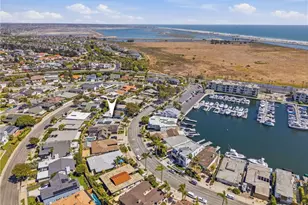 17140 Edgewater Ln, Huntington Beach, CA 92649 - Photo 47