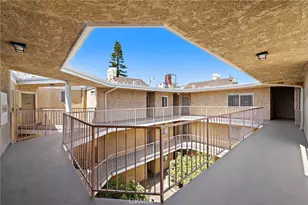 1100 Newport Ave, Long Beach, CA 90804 - Photo 21
