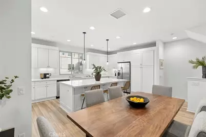 145 Episode, Irvine, CA 92618 - Photo 9