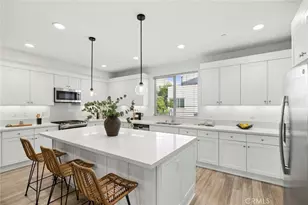 145 Episode, Irvine, CA 92618 - Photo 11