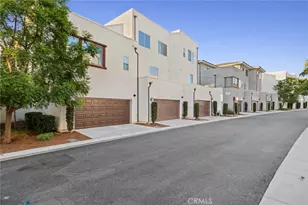145 Episode, Irvine, CA 92618 - Photo 37